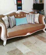 Sofa Duco Putih Klasik, Sofa Putih, Sofa Mewah, Kursi Sofa Tamu, Sofa Tamu Mewah, Jual Sofa, Harga Sofa Murah, Pengrajin Sofa Tamu, Sofa Duco Klasik, Set Sofa Tamu, Sofa Vintage, Sofa Retro, Sofa Minimalis